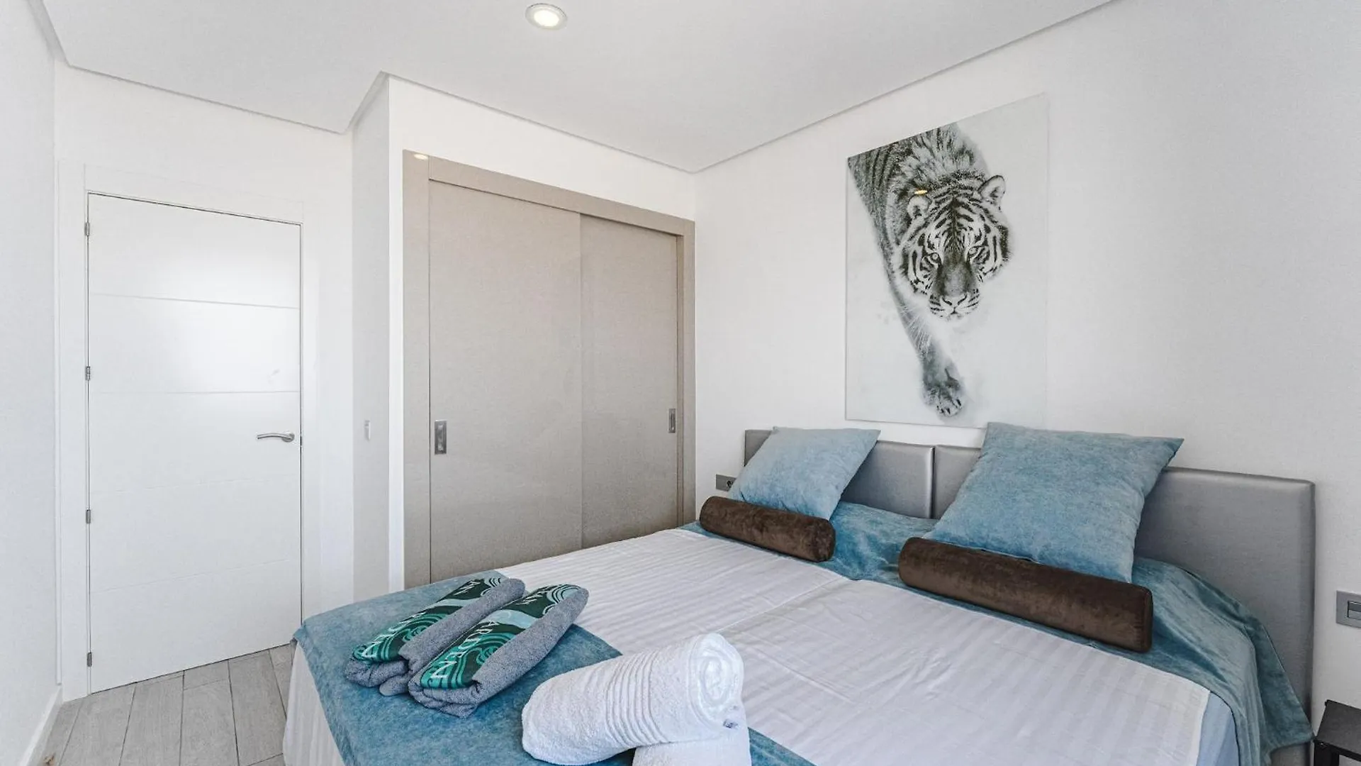 אדחה Ocean View Penthouse Blue Lagoon דירה
